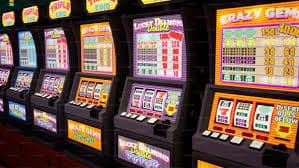 wg986 လောင်းကစား ပလက်ဖောင်းတွင် Slots နှင့် Table Games ကစားသောမြင်ကွင်း